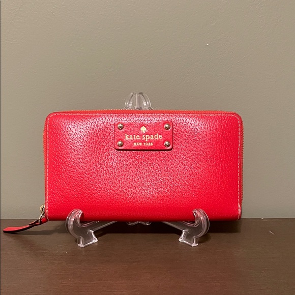 kate spade Handbags - Kate Spade Red Zip-Around Wallet